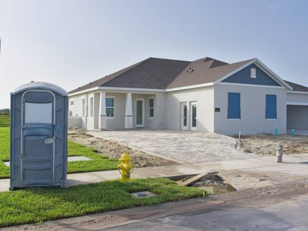 Portable Toilet Options We Offer in Ellisville, MO